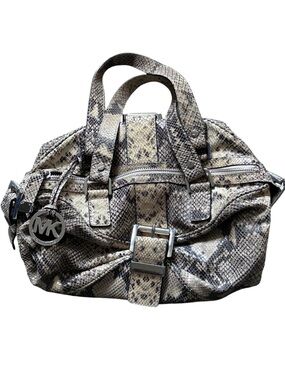 Michael Kors MK Heidi Satchel 2009